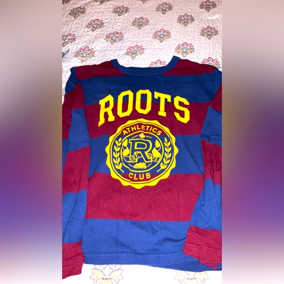 ROOTS size small - Picture 1 of 1